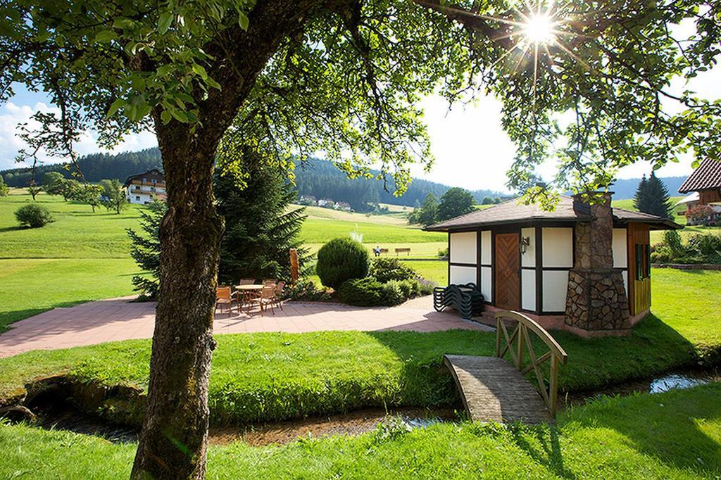 Landhaus Muehlengrund Lägenhet Baiersbronn Exteriör bild